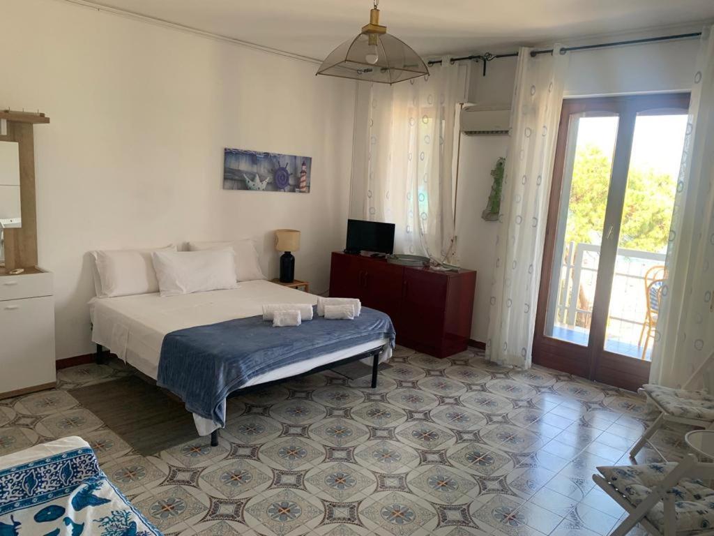 Rocca Mondello Rooms, And Sea * Palermo