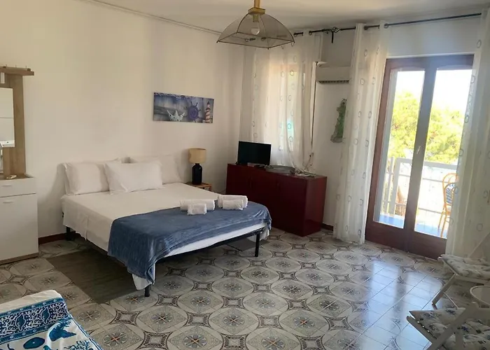 Rocca Mondello Rooms, Beach And Sea
