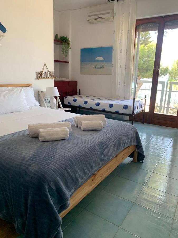 Rocca Mondello Rooms, And Sea *